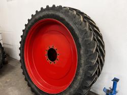 Kultivační kola Fendt 718